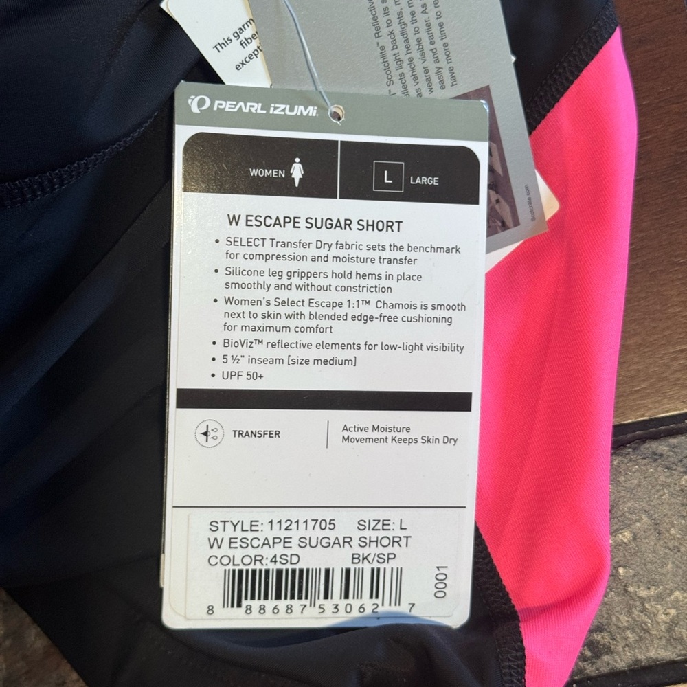 Pearl Izumi Black and Pink Cycling Shorts - Picture 4 of 6